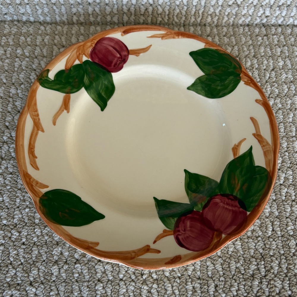 Franciscan Apple Salad Plate USA Crafted Vintage Earthenware Collectible 5 EUC